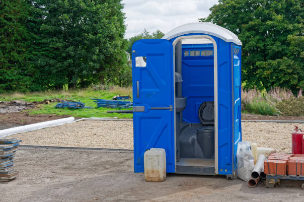 Best Portable Restroom for Sporting Events  in Kronenwetter, WI